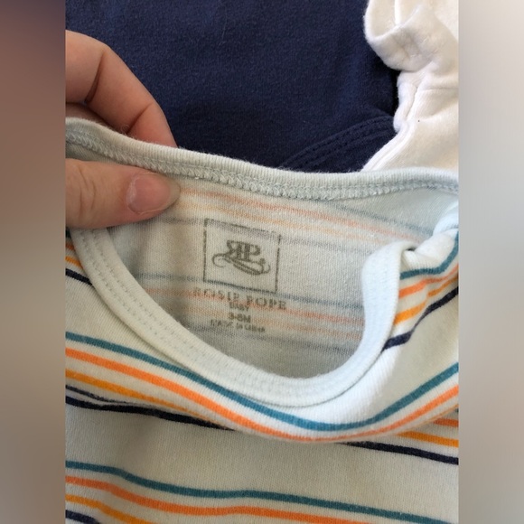 Rosie Pope x4 Bundle: Boys 3-6M “King of the Castle” Short-Sleeve Onesie Set - Picture 5 of 9